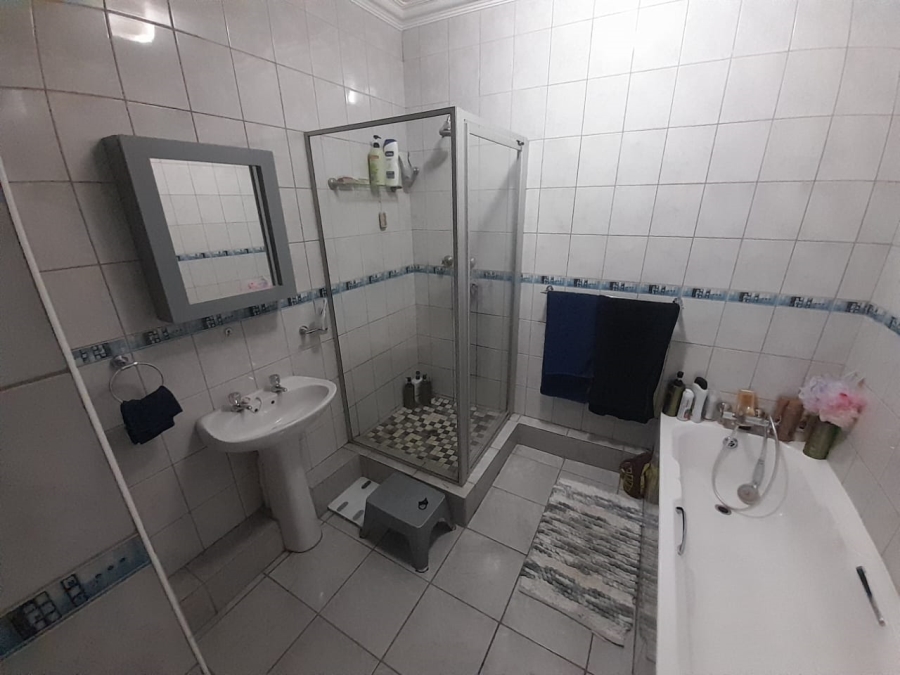 4 Bedroom Property for Sale in Cashan North West